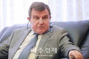 안드레이 쿨릭 주한 러시아 대사의 ''아주경제'' 인터뷰 안드레이 쿨릭 주한 러시아 대사의 ''아주경제'' 인터뷰