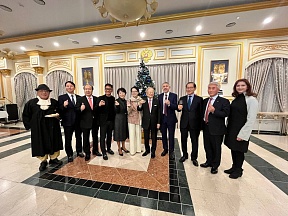 주한 러시아 대사관에서 러한 친선 밤이 열렸다. 주한 러시아 대사관에서 러한 친선 밤이 열렸다.